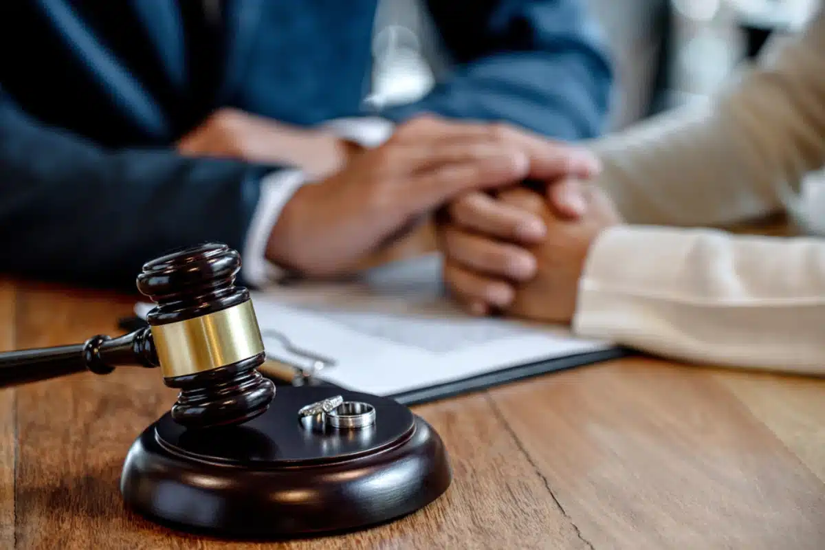 Find Easy Divorce Lawyer Near Me